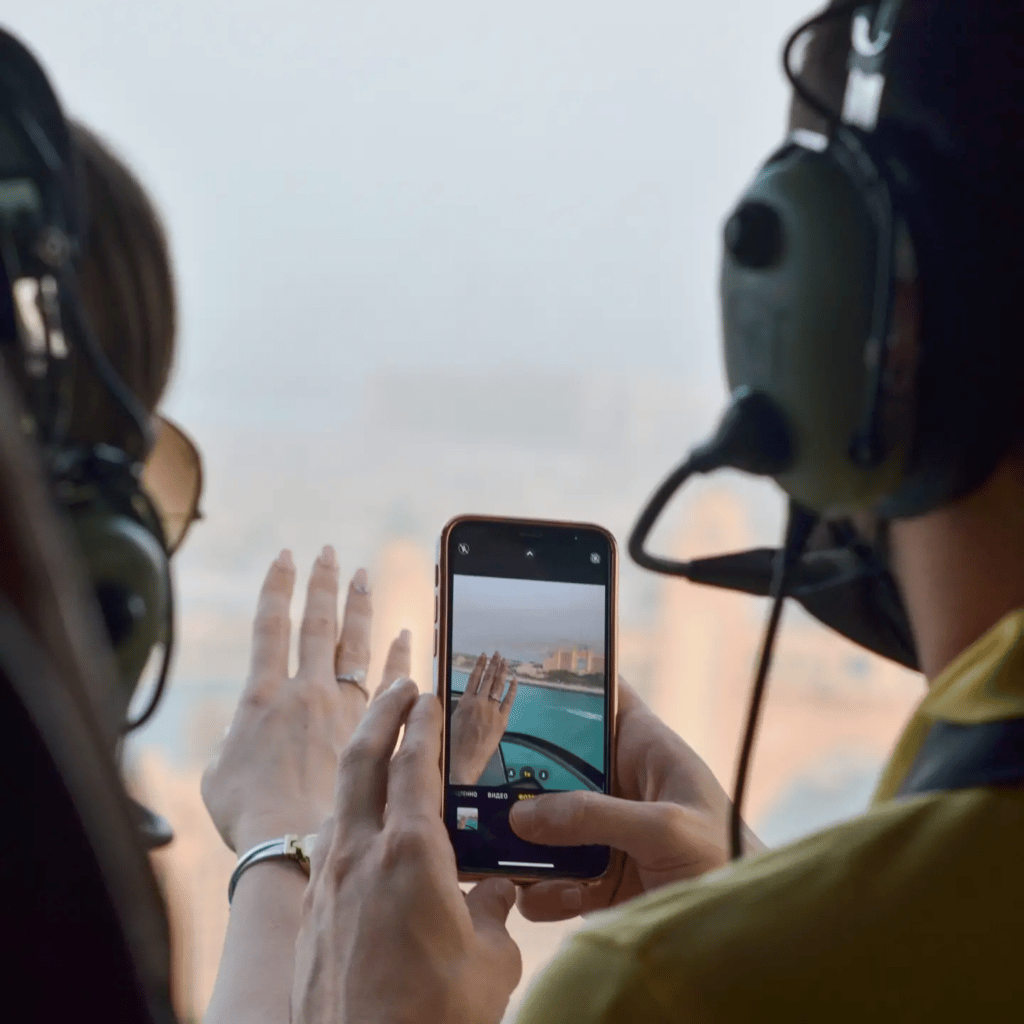 Helicopter Tour Dubai l Dubai Helicopter Tour l Book A Helicopter Tour l Aerial Ride in Dubai l Helicopter Tour Over Dubai l Helicopter ride in Dubai